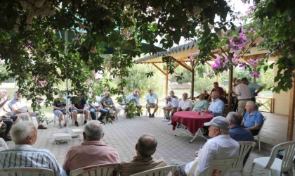 Mezitli Belediyesinden emeklilere bin liralık destek