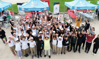 Miniklerin kutlaması erken başladı