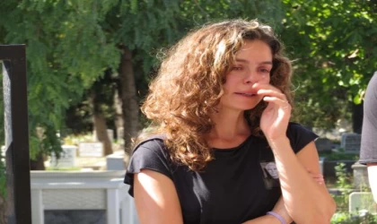 Oyuncu Özge Özpirinçci’nin acı günü