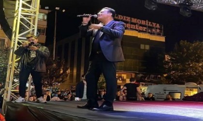 Safranboluda yağmur altında Hakan Peker fırtınası