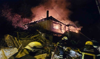 Samsunda yangında 1 kişi hayatını kaybetti