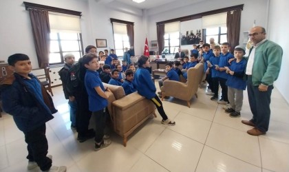 Simavda Hafızlık Kuran Kursu öğrencileri harçlıklarını Filistine gönderdi