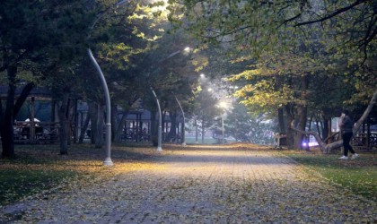 Sivaslıların uğrak noktasında renk cümbüşü yaşanıyor