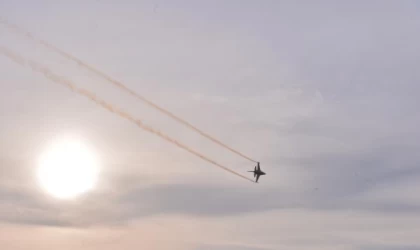 SoloTürk’ten Adana’da gösteri uçuşu