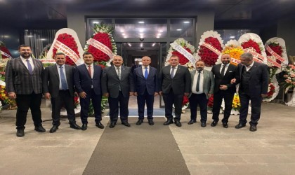 Tancan ailesin mutlu günü