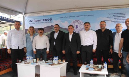 Tescilli Tufanbeyli fasulyesine festivalde yoğun ilgi