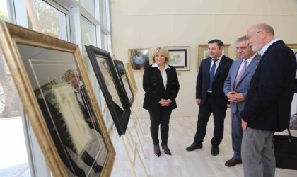 Tezhip sanatının en güzel eserleri sergilendi