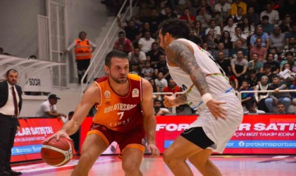 Türkiye Sigorta Basketbol Süper Ligi: Aliağa Petkimspor: 76 - Galatasaray: 74
