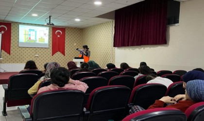 Üniversite öğrencilerine afet bilinci eğitimi verildi