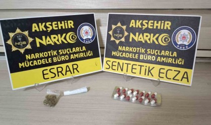 Uyuşturucu taciri yolcu otobüsünde yakalandı