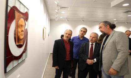 49 sanatçıdan 100. Yıl Karma Seramik ve Cam Sergisi