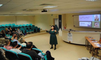 9uncu SLTEP Eğitmen Eğitimi ESOGÜ Yabancı Diller Yüksekokulunda gerçekleşti