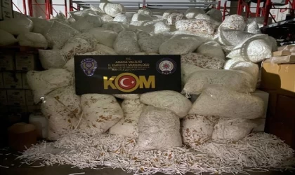 Adana’da 112,5 milyon kaçak makaron ele geçirildi; 1 tutuklama