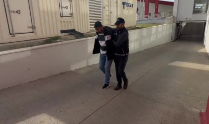 Adanada torbacı diye tabir edilen 3 uyuşturucu taciri tutuklandı