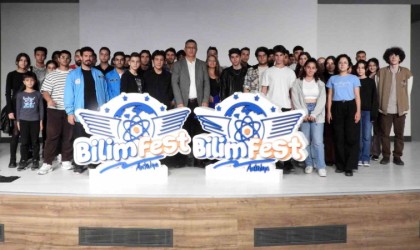 Antalya Bilim Merkezinden, bilime teşvik