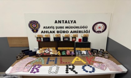 Antalyada kumar oynatılan 5 iş yerine adli işlem yapıldı