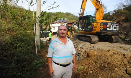 ASAT, Arslanbucak Mahallesinin 25 yıllık kanalizasyon sorunu için kolları sıvadı