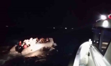 Ayvalıkta 42 göçmen yakalandı