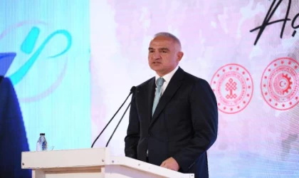 Bakan Ersoy: Çatalhöyük vesilesiyle emsalsiz bilgilere sahip olduk