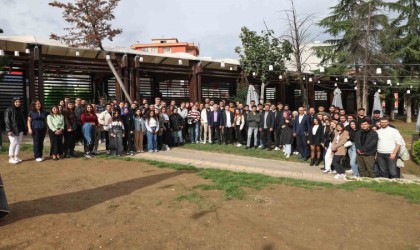 Başkan Turgay Erdem üniversite öğrencileriyle buluştu