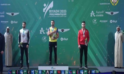 Bilek güreşinde dünya 3. oldu