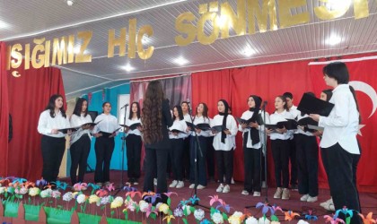 Bozyazıda Öğretmenler Günü çeşitli etkinliklerle kutlandı