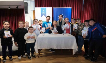 Bursada küçük okurlara kitap bilinci aşılandı