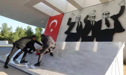 CHP Genel Başkanı Özel’in KKTC temasları