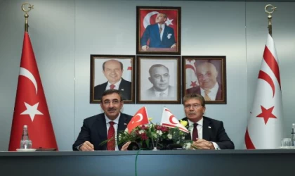 Cumhurbaşkanı Yardımcısı Yılmaz, KKTC’de temaslarda bulundu