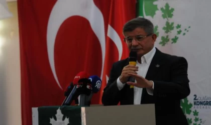Davutoğlu: Gözümüzün önünde 1 aydır, bir halk yok ediliyor