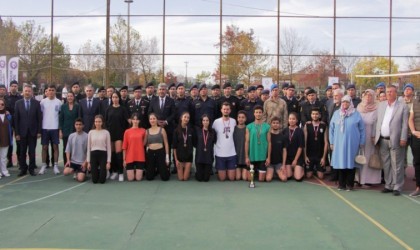 DPÜde Jandarma Şehitlerine Vefa Kupası Voleybol Turnuvası