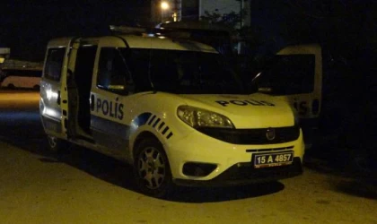 Drift atıp kaçarken, ekip aracına çarpan ehliyetsiz otomobil sürücüsüne 30 bin 870 TL ceza