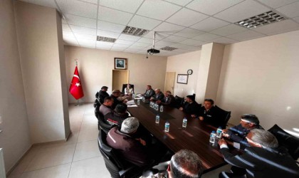 Dumlupınarda köylere yapılan ve yapılması planlanan hizmetler masaya yatırıldı