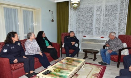 Emniyet Müdürü Aktaştan şehit ailesine ziyaret
