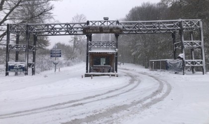 Eriklitepe beyaz örtüyle kaplandı