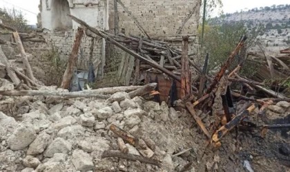 Evinde çıkan yangında öldü