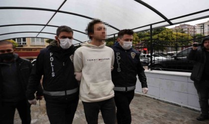 Filistinli bebeklere ve Cumhurbaşkanına hakaretten gözaltına alınan şahıs adliyeye sevk edildi