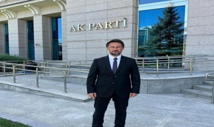 Gedizde AK Partinin yeni yönetim kurulu üyeleri belirlendi