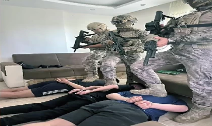 Giyim mağazasının sahibini Bayğaralar suç örgütü öldürmüş; 3 şüpheli gözaltında