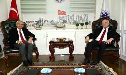 Güder, KKTC Cumhuriyet Meclisi Başkanı Töreyi ağırladı