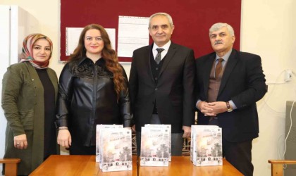 Güderden öğretmenlere anlamlı jest