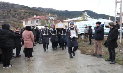 Gürültü kavgasında öldürülen 15 Temmuz gazisi ile oğlu son yolculuklarına uğurlandı
