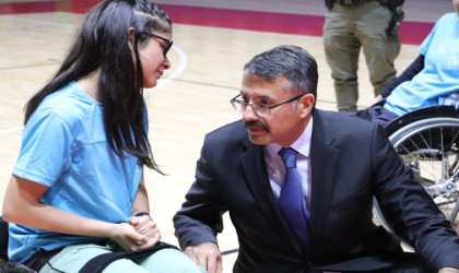 Hakkaride 55 amatör spor kulübüne toplam 2 milyon 115 bin TL nakdi yardım yapıldı