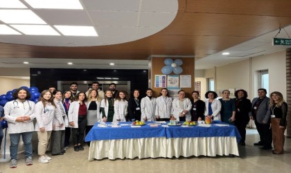 Hasta ve hasta yakınlarına diyabet hakkında bilgiler sunuldu, diyabet ölçümleri yapıldı