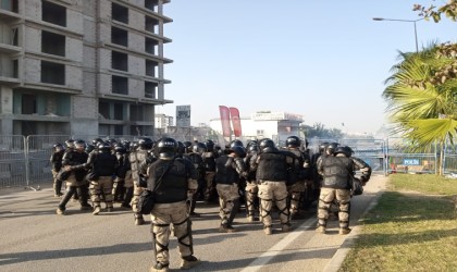 İncirlik Üssüne girmeye çalışan gruba müdahale