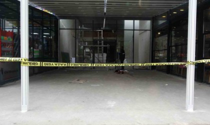 İnşaatta çalıştığı sırada iskeleden düşen işçi hayatını kaybetti