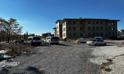 İnşaattan düşen işçi hayatını kaybetti