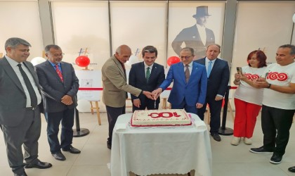 İzmirde 100 yıllık tapu senetleri sergilendi