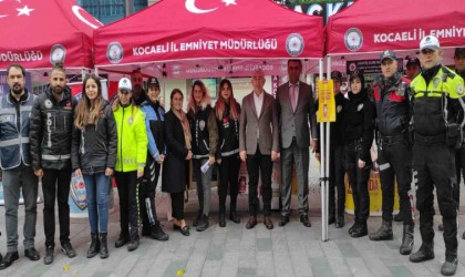 Kadına yönelik şiddette karşı vatandaşları bilgilendirdiler