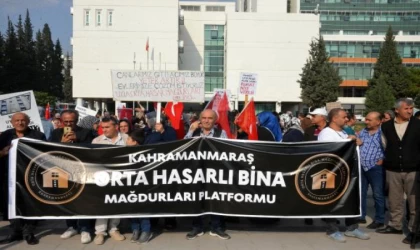 Kahramanmaraş’ta orta hasarlı bina mağdurlarından düdüklü eylem